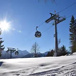 Alpblick アパート ブルーデンツ