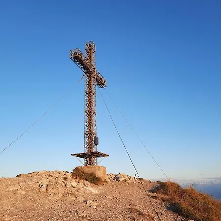 شقة Alpblick